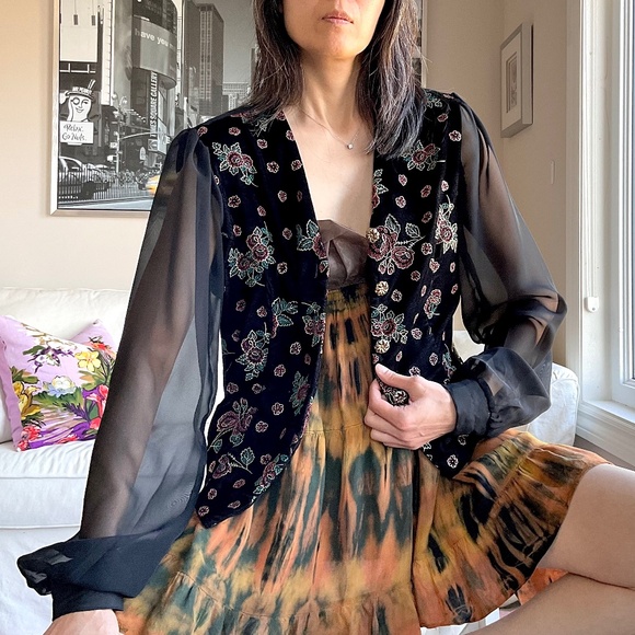 Vintage velvet vest look top with sheer sleeves - Picture 1 of 13